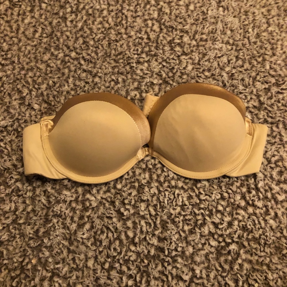 Strapless bra